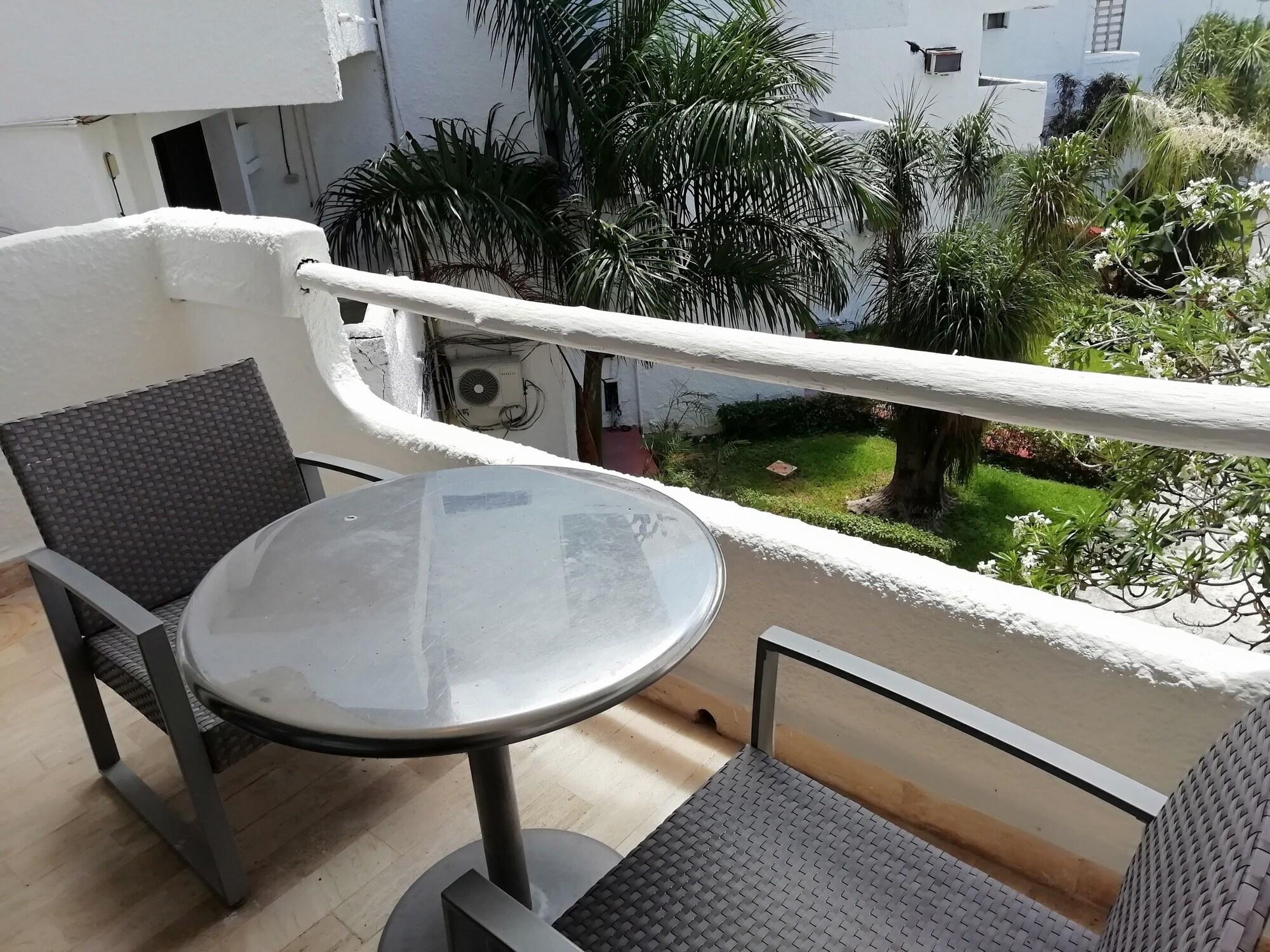 Hotel Green 16 Канкун Экстерьер фото
