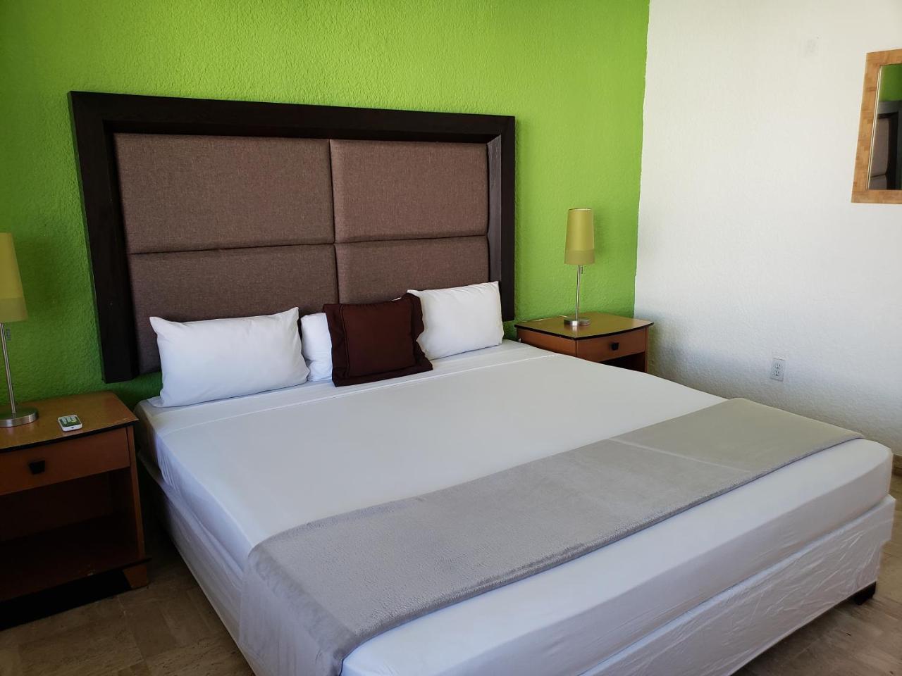 Hotel Green 16 Канкун Экстерьер фото