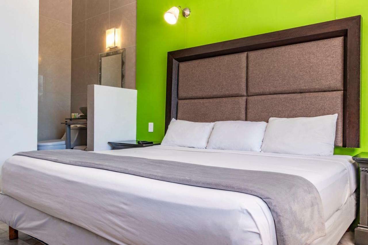 Hotel Green 16 Канкун Экстерьер фото